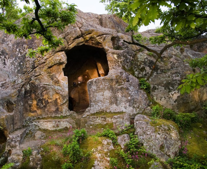 Castle of Ravadinovo, Bulgaria